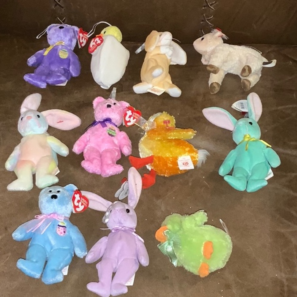 Ty Spring Basket Beanies Lot of 11 Copyright 2001, 2002 & 2008